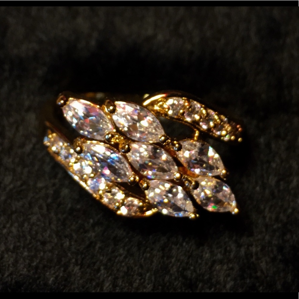 Diamond zirconia dinner ring stunning!